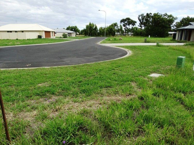 7 Wheildon Way, Chinchilla QLD 4413