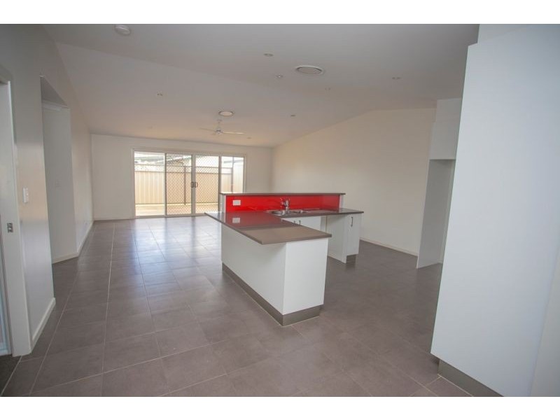 3/22 Pine Street, Miles QLD 4415