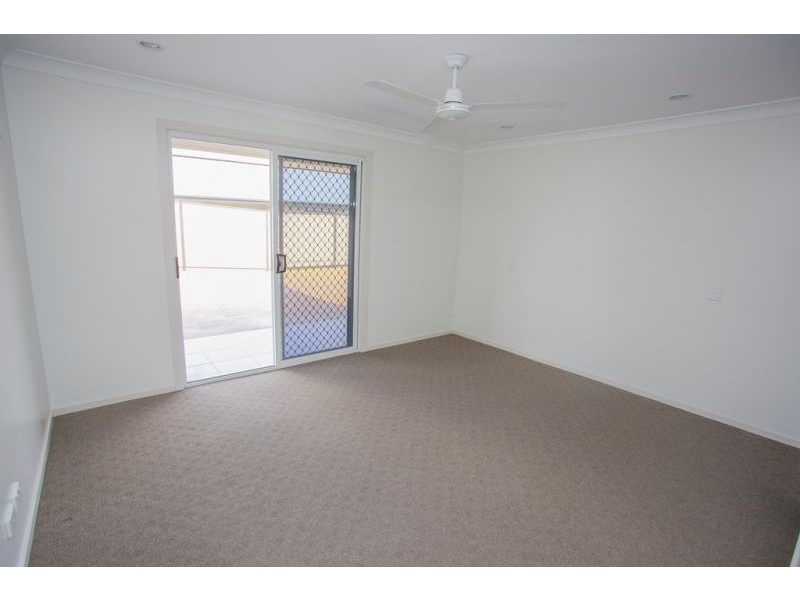 3/22 Pine Street, Miles QLD 4415