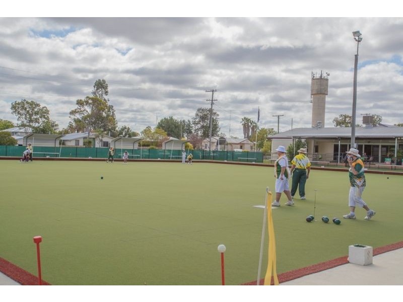 4/22 Pine Street, Miles QLD 4415