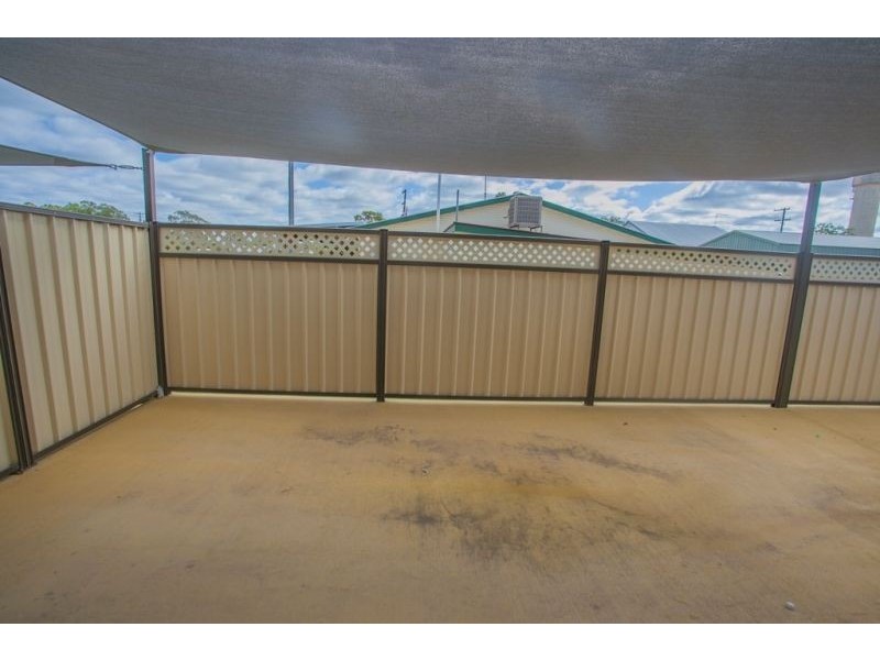 4/22 Pine Street, Miles QLD 4415