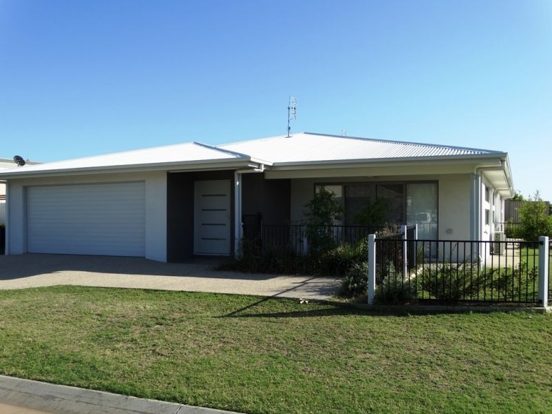 1/22 Ellem Drive, Chinchilla QLD 4413