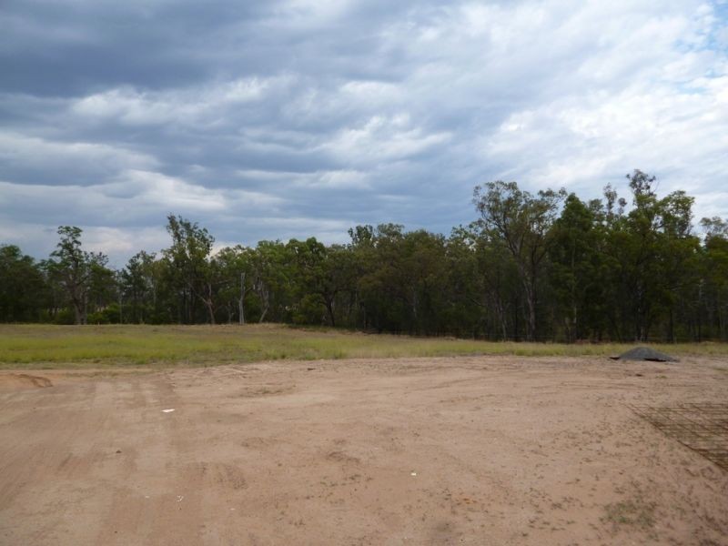 41 Cypress Pines Drive, Miles QLD 4415