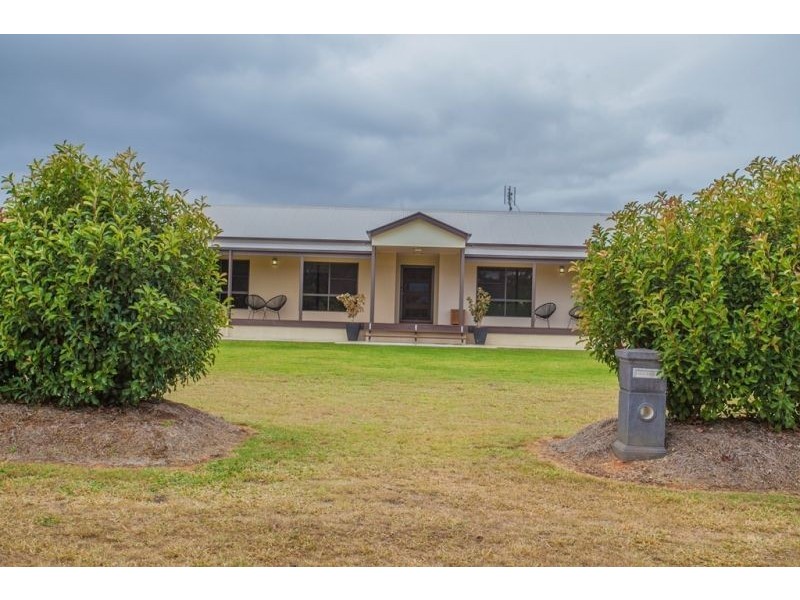 169 Ainsworth Street, Chinchilla QLD 4413