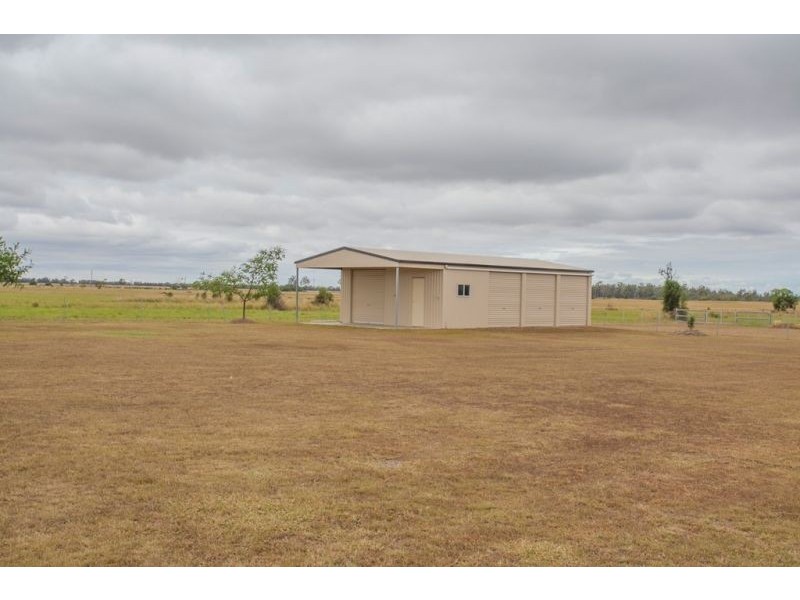 169 Ainsworth Street, Chinchilla QLD 4413