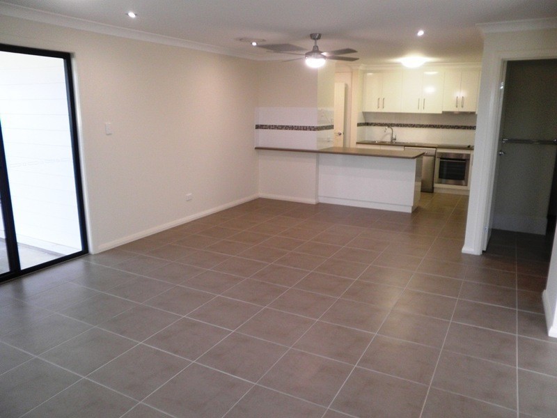 3/2 Sheridan Street, Chinchilla QLD 4413