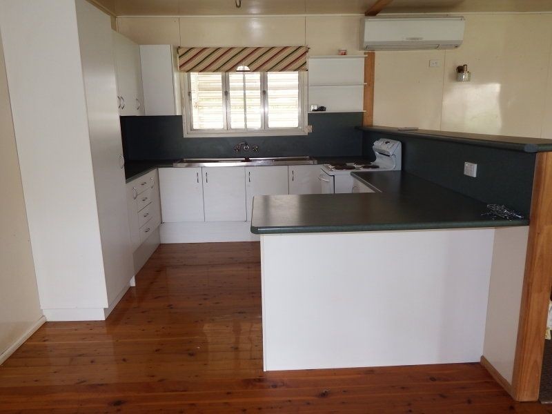 35 Barber Street, Chinchilla QLD 4413