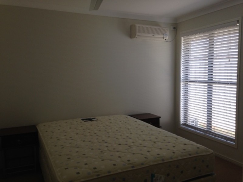 1/15 Back Avenue, Chinchilla QLD 4413