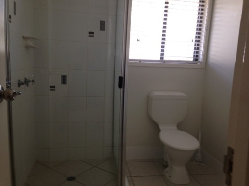 1/15 Back Avenue, Chinchilla QLD 4413