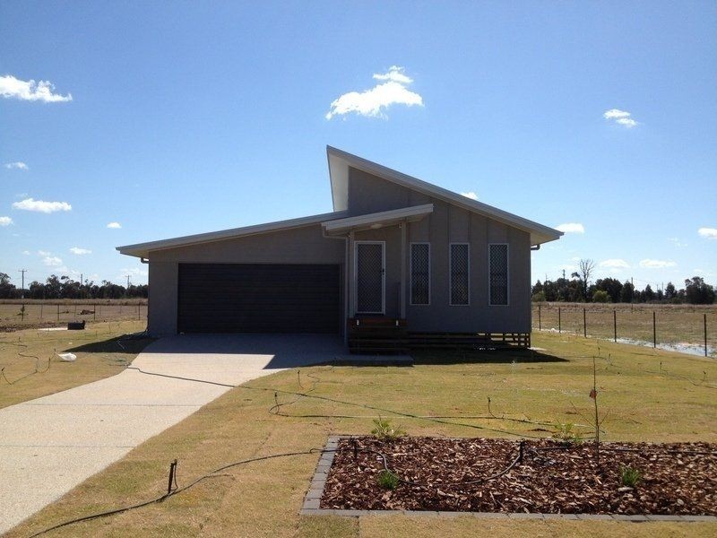 11 Tomlinson Court, Chinchilla QLD 4413