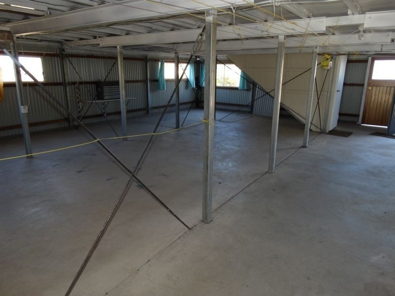 2023 m2 – 10 Robinson Street, Warra QLD 4411