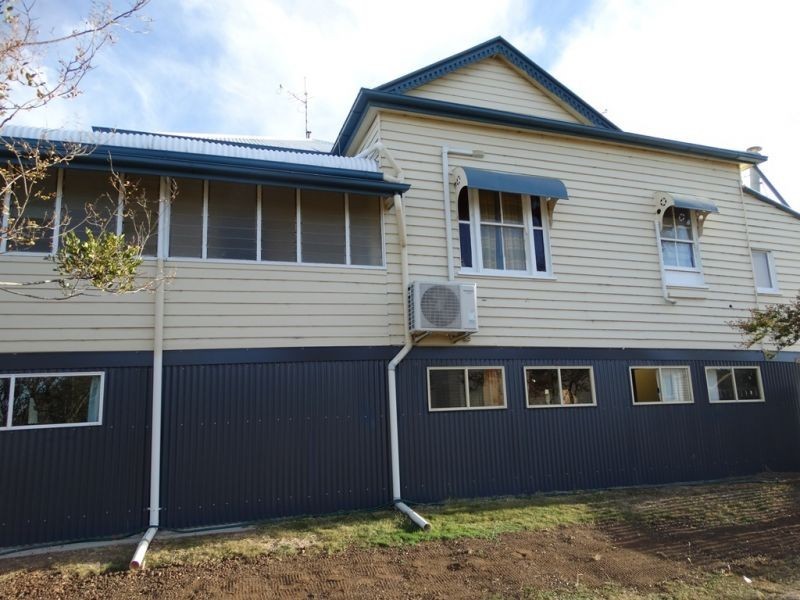 2023 m2 – 10 Robinson Street, Warra QLD 4411