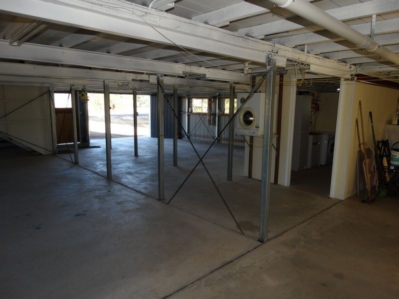 2023 m2 – 10 Robinson Street, Warra QLD 4411