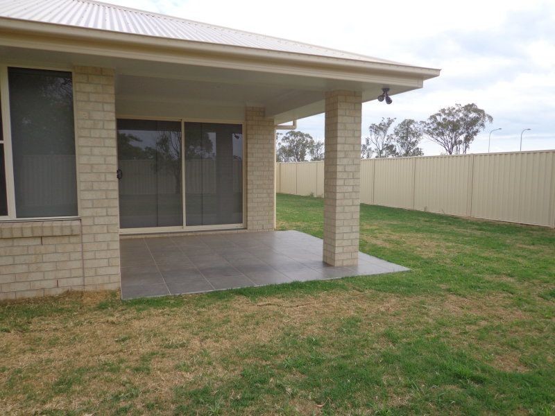 43 Hurse Street, Chinchilla QLD 4413