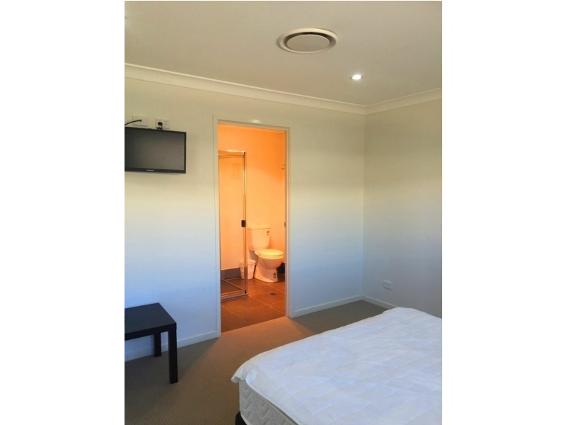 8A  Hurse Street, Chinchilla QLD 4413