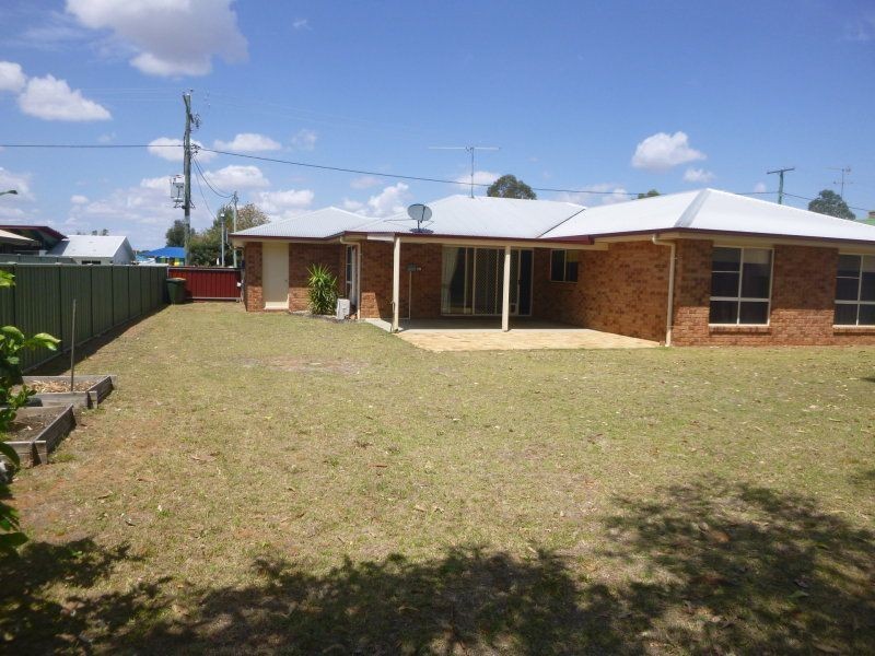 103 Oak Street, Chinchilla QLD 4413