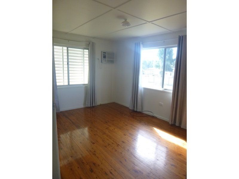 11 Wambo Street, Chinchilla QLD 4413