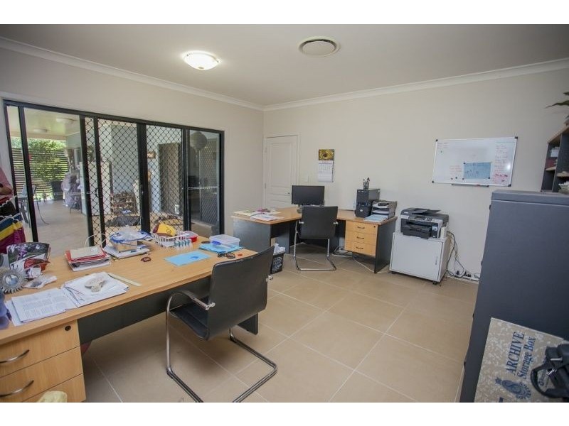 32 Oak Street, Chinchilla QLD 4413