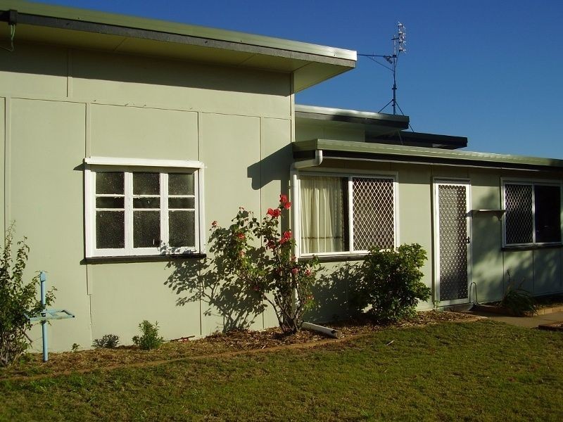 12 Wood Street, Chinchilla QLD 4413