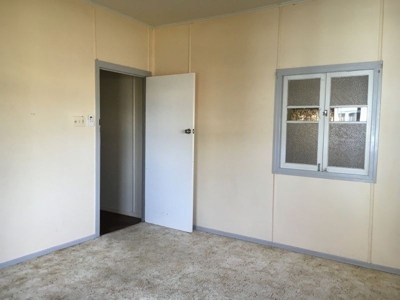 12 Wood Street, Chinchilla QLD 4413