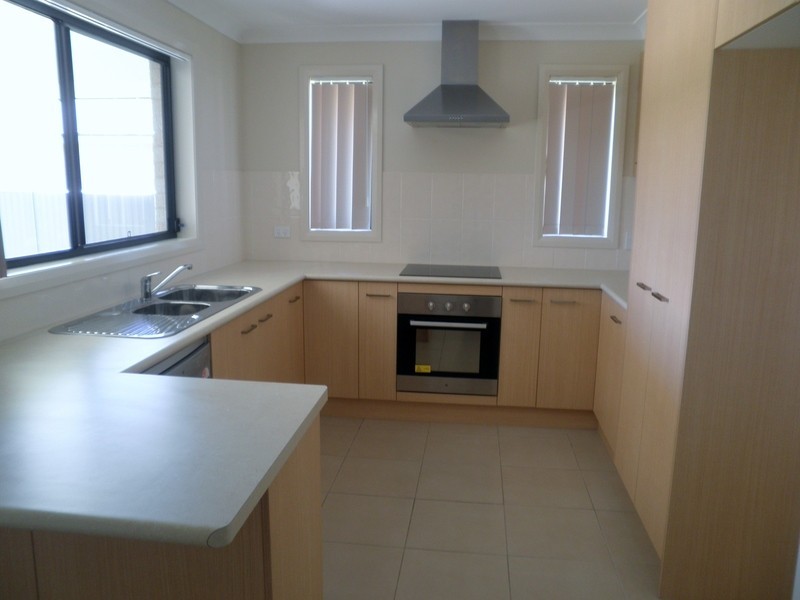 13 Cameron Street, Chinchilla QLD 4413