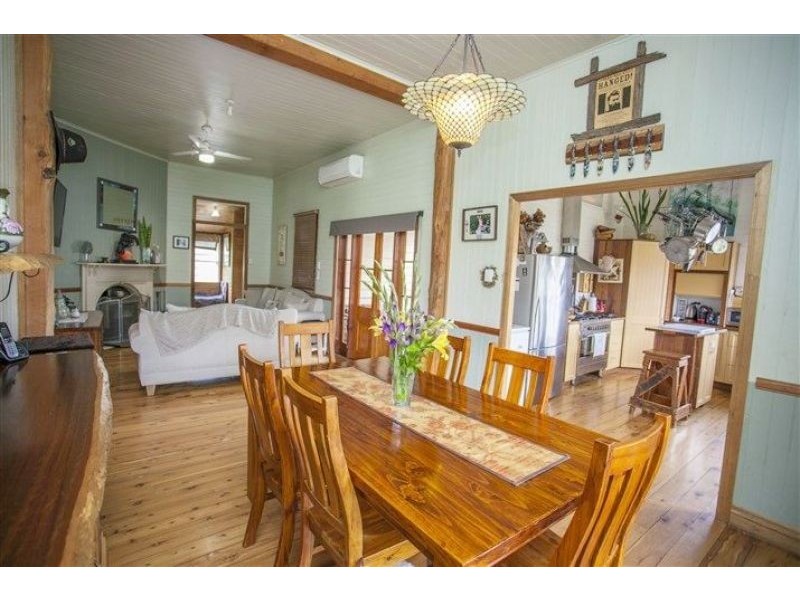 1,395m2 of Privacy at 57 Zeller Street, Chinchilla QLD 4413