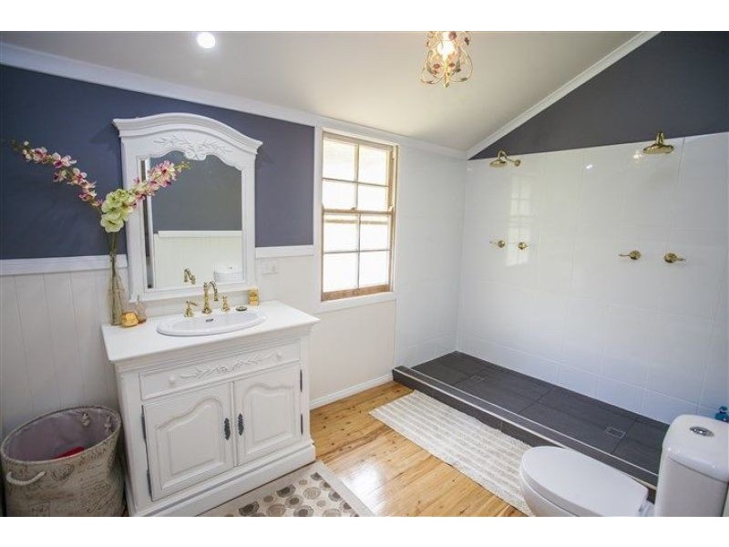 1,395m2 of Privacy at 57 Zeller Street, Chinchilla QLD 4413