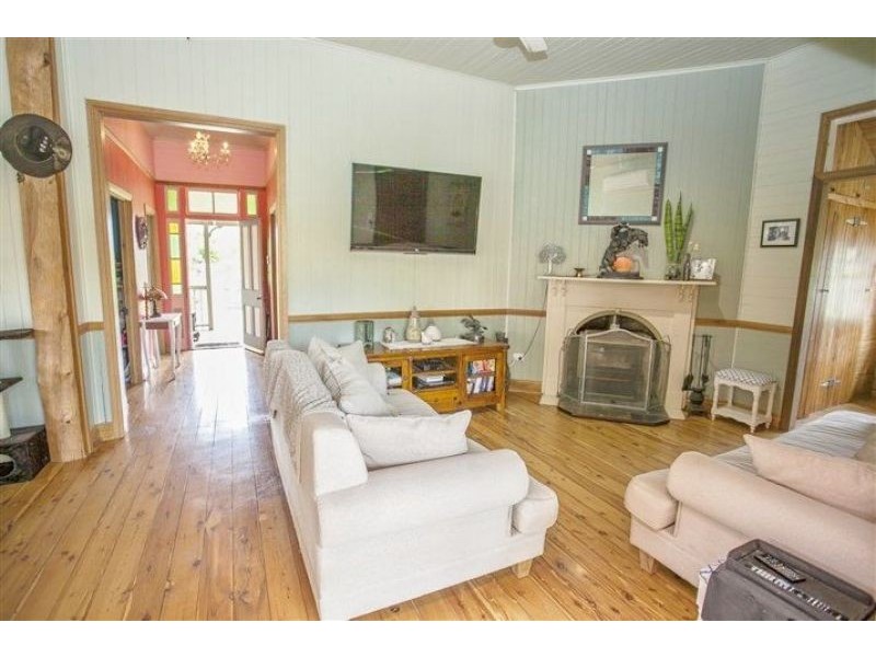 1,395m2 of Privacy at 57 Zeller Street, Chinchilla QLD 4413