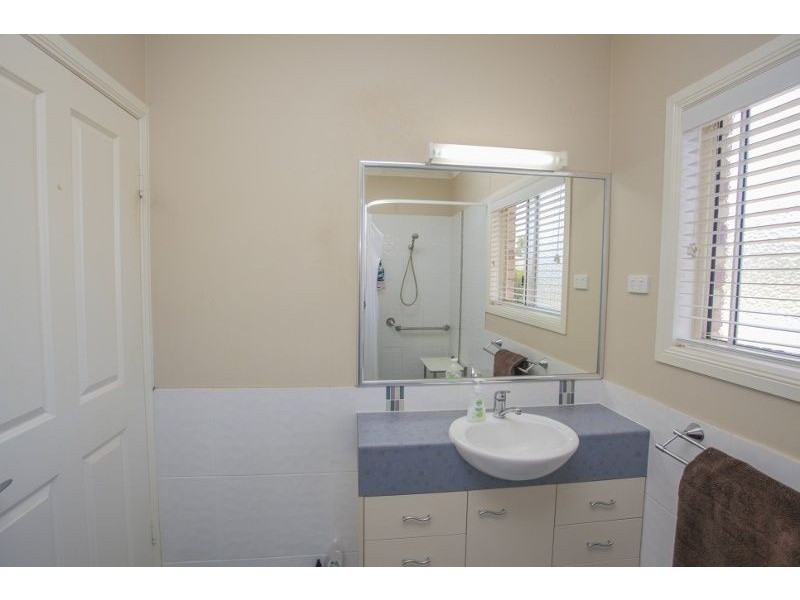 68 Ainsworth Street, Chinchilla QLD 4413