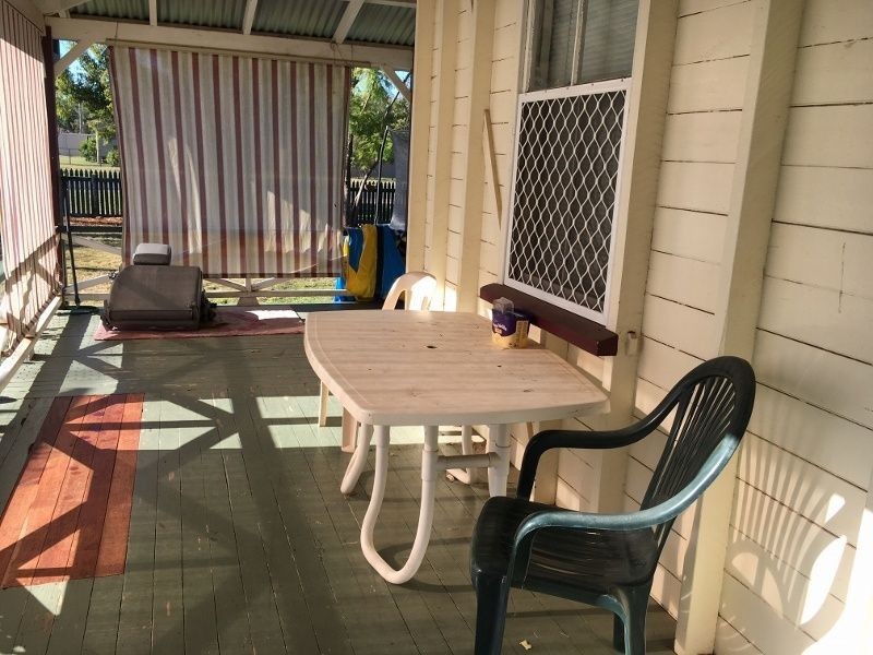 14 Russell Street, Chinchilla QLD 4413