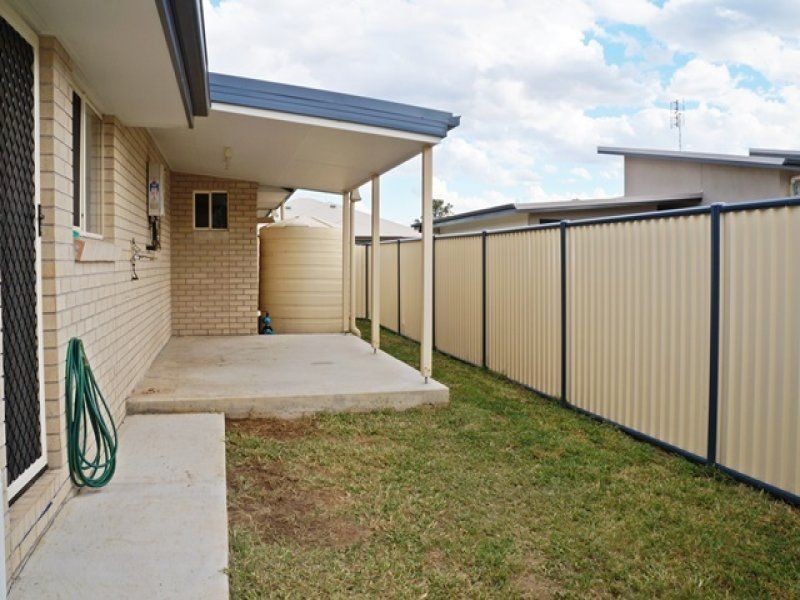 2/4 Sheridan Street, Chinchilla QLD 4413