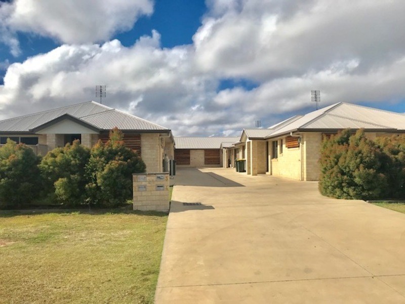Unit 3/27 Price Street, Chinchilla QLD 4413