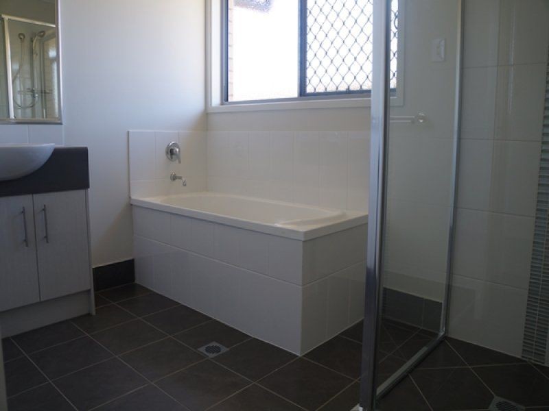 21 Freemans Close, Chinchilla QLD 4413