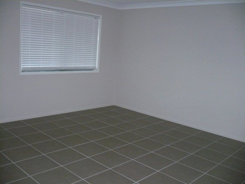 4 Mckenzie Street, Chinchilla QLD 4413