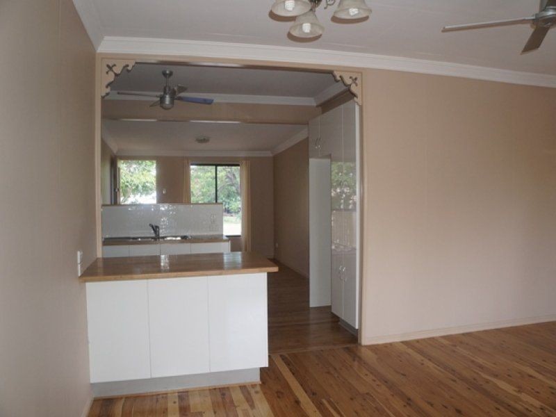 27 Helena Street, Chinchilla QLD 4413