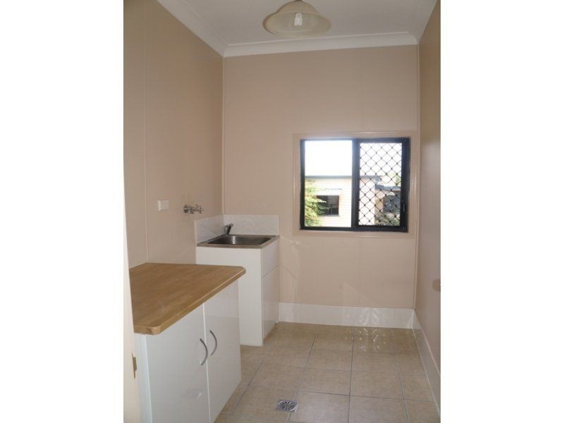27 Helena Street, Chinchilla QLD 4413