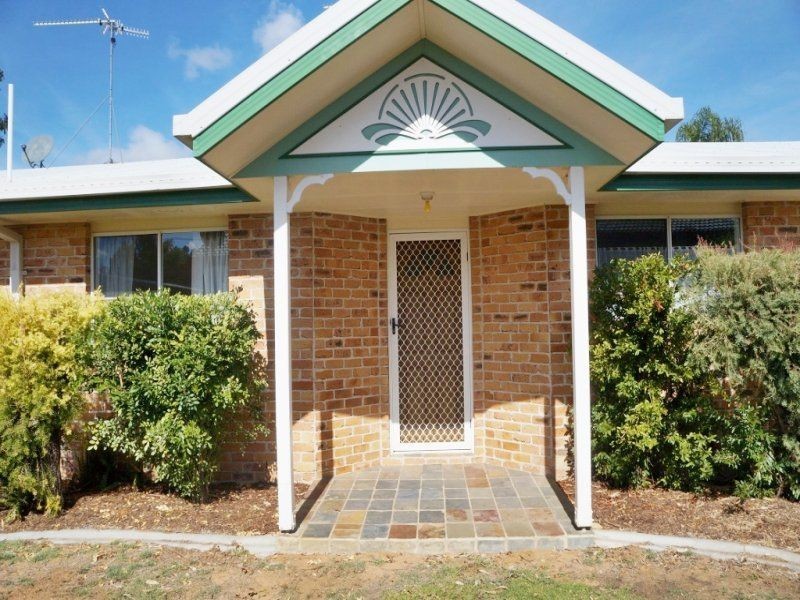 2/72 Wambo Street, Chinchilla QLD 4413