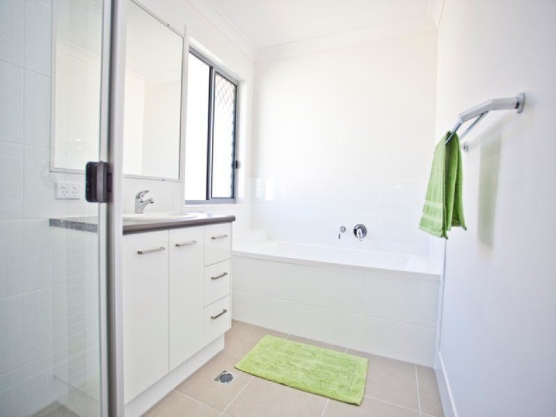 17 Ellem Drive, Chinchilla QLD 4413