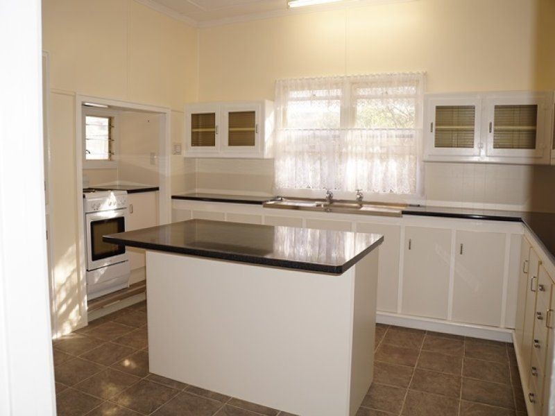 PERIODIC LEASE ONLY Mutch Street, Chinchilla QLD 4413