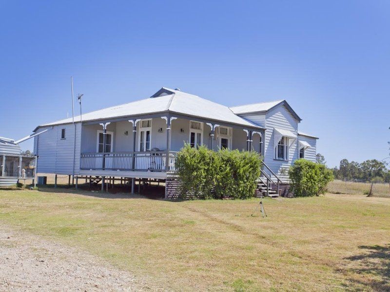 183 Burnt Bridge Road, Chinchilla QLD 4413