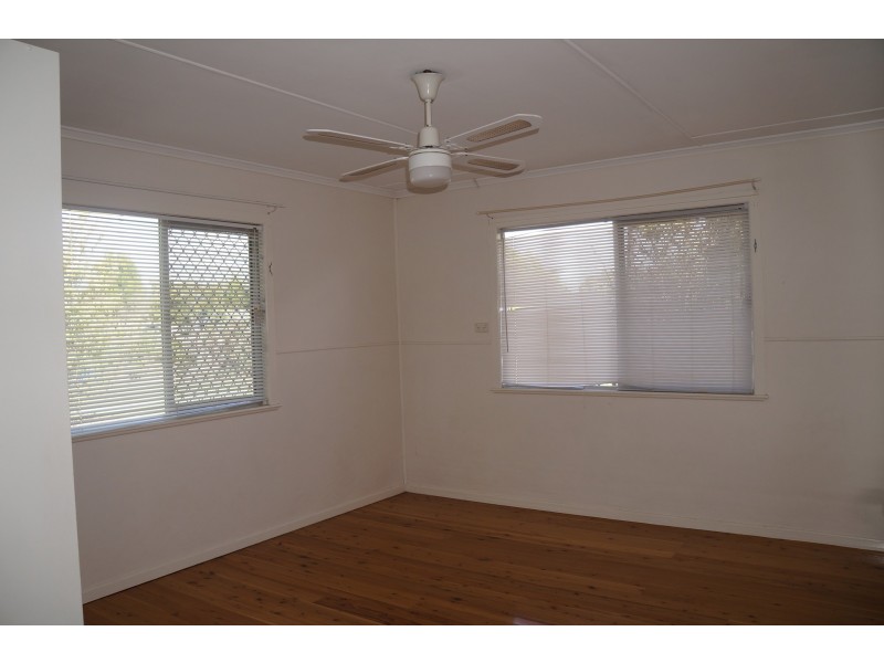 83 Hypatia Street, Chinchilla QLD 4413