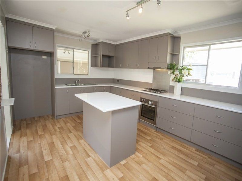 8 Burbank, Chinchilla QLD 4413