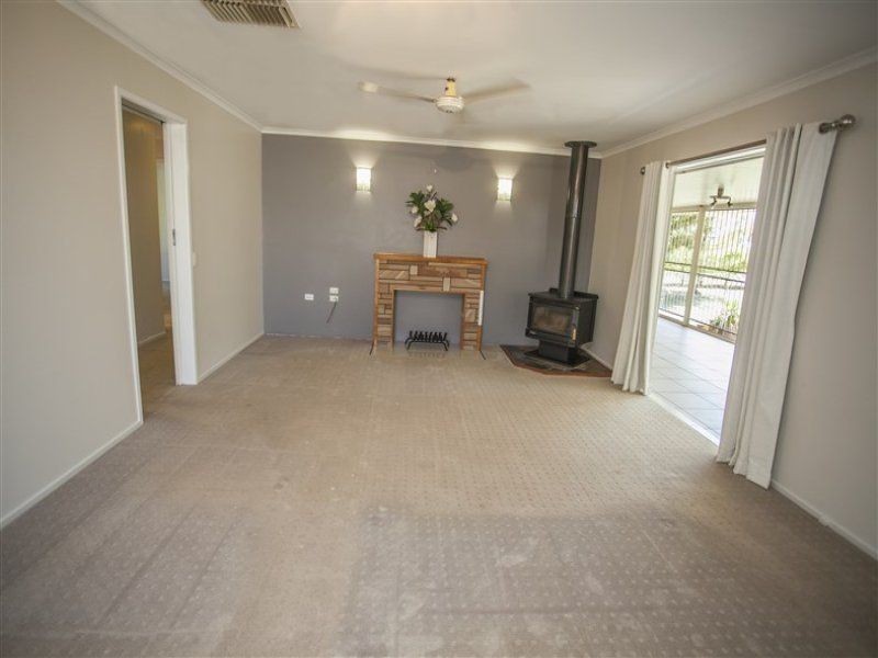 8 Burbank, Chinchilla QLD 4413