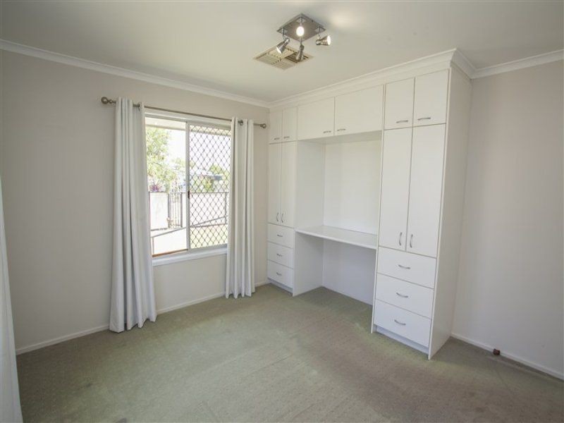 8 Burbank, Chinchilla QLD 4413
