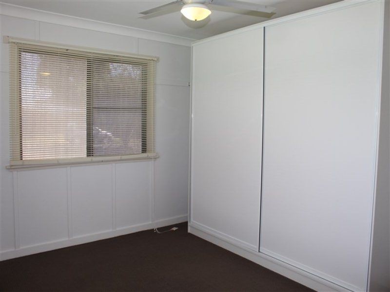 9 Atkins Street, Chinchilla QLD 4413