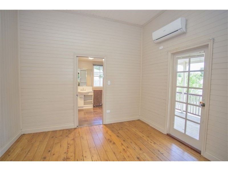 77 Boyd Street, Chinchilla QLD 4413