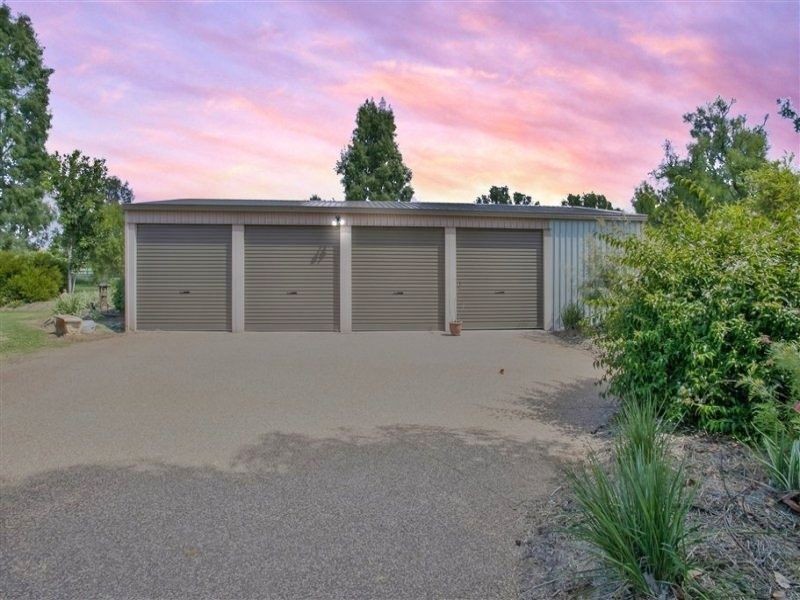 32 Oak Street, Chinchilla QLD 4413