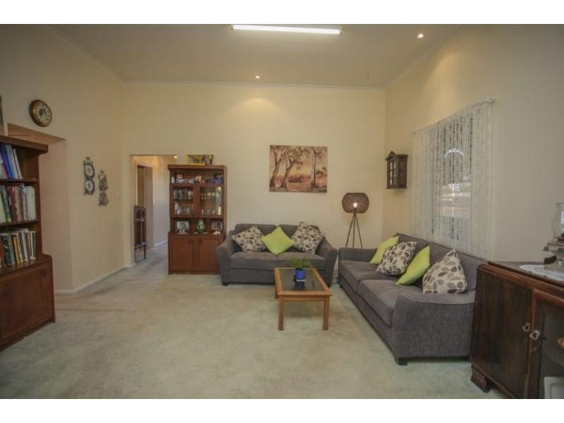 83 Boyd Street, Chinchilla QLD 4413