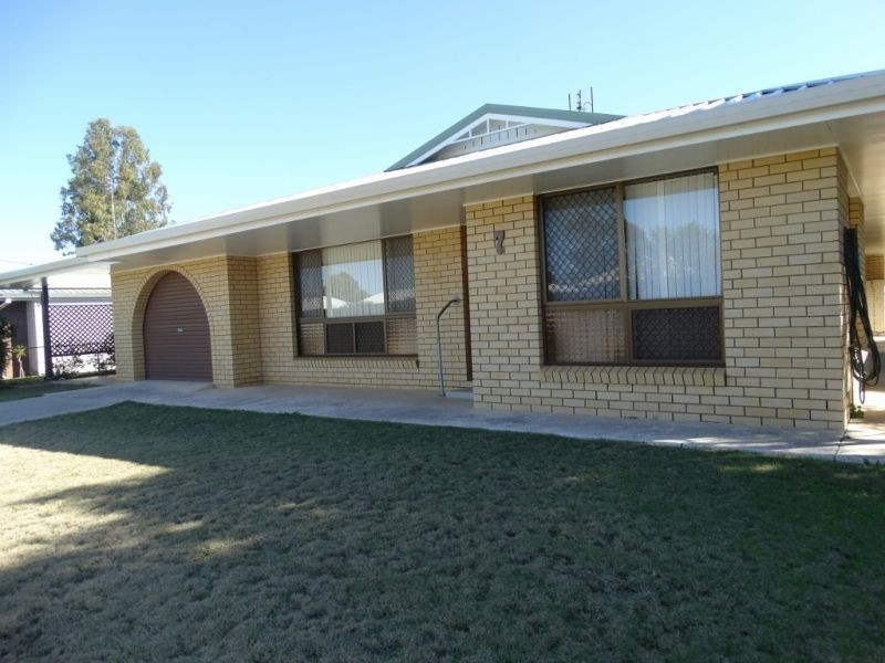 7 Scouller Street, Chinchilla QLD 4413