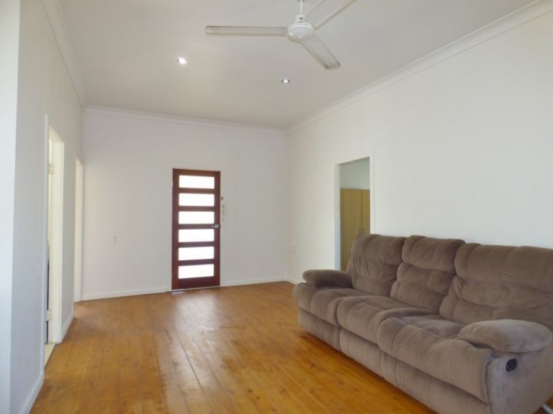 12 Middle Street, Chinchilla QLD 4413